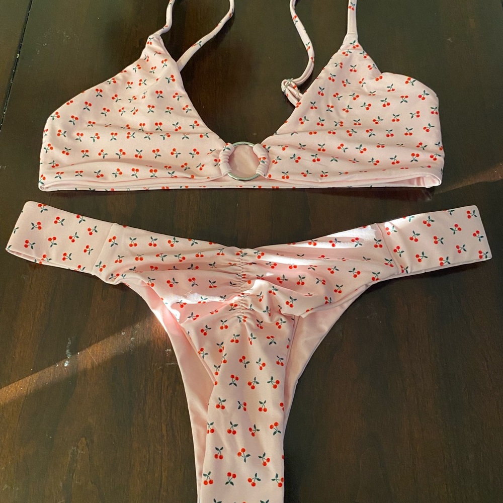 New NWOT Sanori Swim Pink Cherry Print Bikini Set